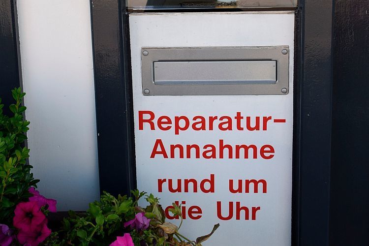 Bei Reichle kann man sein Fahrzeug auch außerhalb der Öffnungszeiten abgeben. (Rosenow)