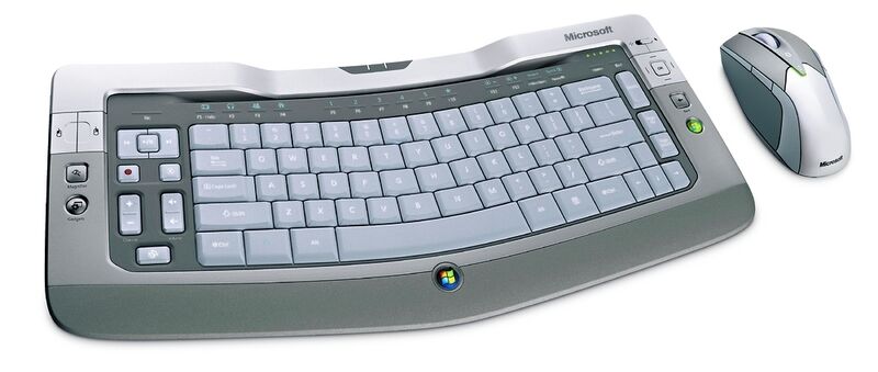 Edles Aluminium und beleuchtete Tasten kennzeichnen Microsofts neue High-End-Tastatur Wireless Entertainment Desktop 8000 (Archiv: Vogel Business Media)