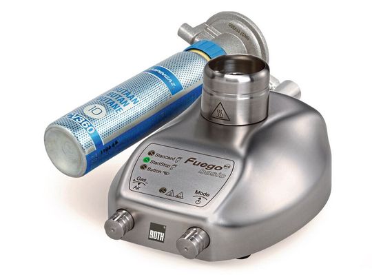 Der Gas-Sicherheitsbrenner Fuego SCS basic ist ein handlicher Brenner zum Erhitzen, Abflammen und Ausglühen.(Bild:  Carl Roth)