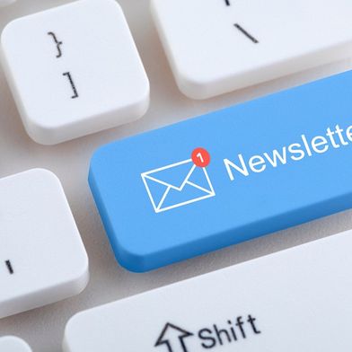 adobestock-261313579-jakub-krechowicz-e-commerce-re-opt-in-newsletter-1000x563v1 (Bild: © Jakub Krechowicz/stock.adobe.com)