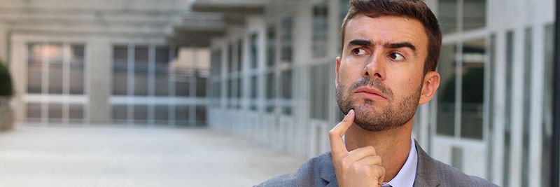 Dass SAP in seiner aktuellen Version S/4HANA einige bislang auch on-premises verfügbare Dienste zukünftig nur noch in der Cloud anbieten wird, hat großen Protest innerhalb der SAP-Community hervorgerufen.(Bild:  ajr_images - stock.adobe.com)