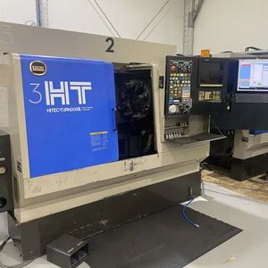 Nummer vier der Auktionsliste in Sachen CNC-Drehmaschinen ist diese Hitachi Seiki HiTec-Turn 20S-2. Auch mit ihr wurden präzise Formel-1-Bauteile in England gefertigt.(Bild:  Surplex)