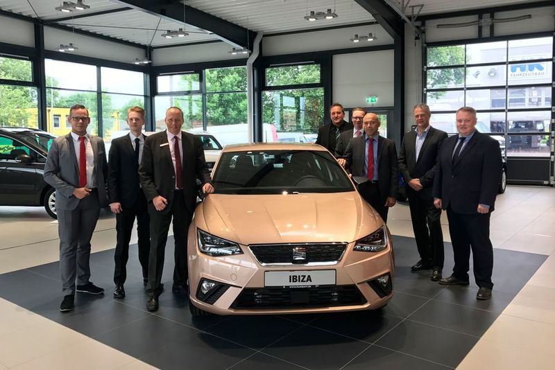 Der neue Seat Ibiza ist eines der Highlights bei der Eröffnungsfeier. (Hülpert)