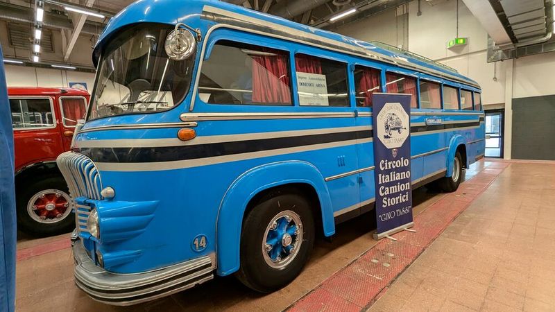 In einer Zeit als auch Nutzfahrzeuge noch schön aussehen durften... (Bild: Dominsky)