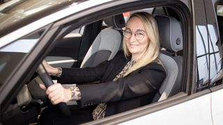 Doris Fleischmann legt Wert auf ein faires Miteinander – bei Mitarbeitern, Kunden und Partnern. (Bild: Auto Bierschneider)