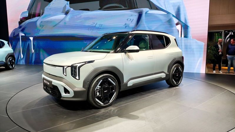 Mit dem EV2 bringt Kia sein bislang kleinstes Elektro-Modell.(Bild:  Wehner - VCG)