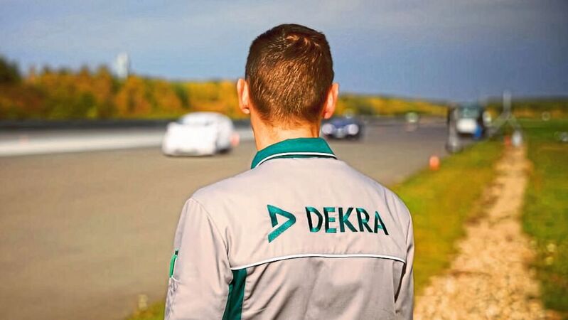 Im Juni hat Dekra sein neues Testgelände am Lausitzring in Betrieb genommen.