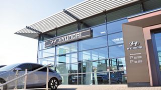 Die Hyundai-Händler haben neue Verträge erhalten. (Bild: Wehner - VCG)