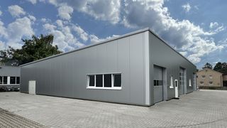 werkstatthallenbau (HaCoBau Hallen und Container Systeme GmbH)