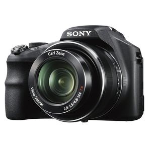 Das Carl-Zeiss-Objektiv der DSC-HX200V ist mit einem 30-fachen optischen Zoom ausgestattet. (Sony)