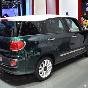 Bei Fiat feiert der 500 L Living Premiere. Der bisher größte Ableger der 500er-Familie ist rund 80 Zentimeter länger als das Original und hat Platz für bis zu sieben Personen.(Foto: Wehner)