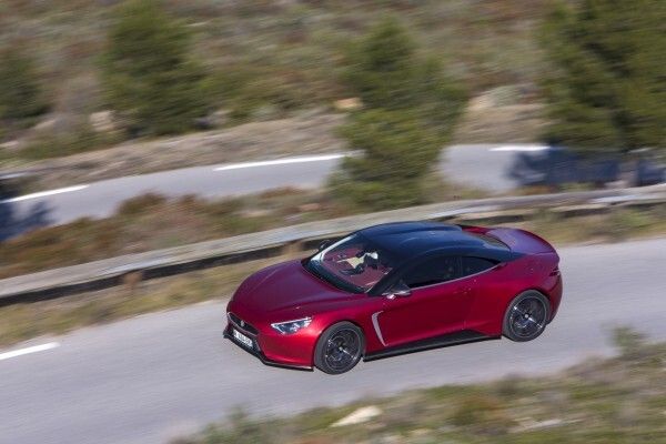 Die ersten Exemplare des elektrischen Supersportwagens Furtive eGT werden ab Ende 2013 ausgeliefert (Bild: Exagon)