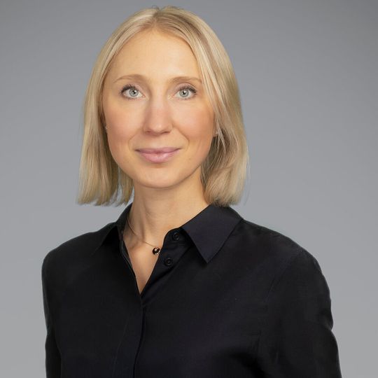 Alina Donets ist Portfolio Managerin bei Lombard Odier Investment Managers. Alina Donets ist Portfolio Managerin bei Lombard Odier Investment Managers.