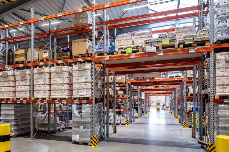 Alles, was es bei der Kloska Group in Sachen Palettengüter zu verstauen gibt, findet sich in den Meta-Multipal-Palettenregalen, auf die man bei Bedarf schnell Zugriff hat, wie Meta betont. (Bild: Meta)