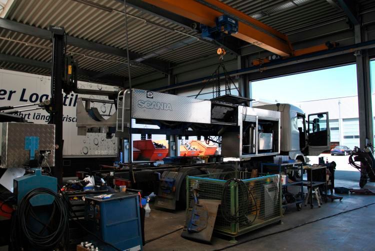 Paul Nutzfahrzeuge hat sich weit über die Grenzen seines Marktgebiets hinaus mit Spezialaufbauten einen Namen gemacht. (Foto: Wenz)