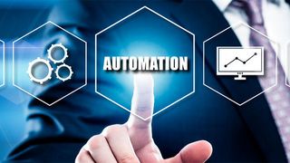 Prozessoptimierung in Hybrid Cloud-Umgebungen mit Unterstützung automatisierter Testverfahren. (© Sikov - stock.adobe.com)