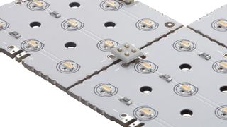 Das System besteht aus Board-to-board Verbinder für die platzsparende Verbindung zweier LED Platinen; Vari-Verbinder für die flexible Verbindung zweier LED Platinen über Eck, Winkel oder mit variablen Abständen; Wire-to-board-Verbinder für den Anschluss von LED Platinen; Kontaktestifte paarig im Gurt für automatische SMD Bestückung: (Bender + Wirth)