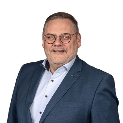 Thomas Mühleck ist Geschäftsführer der Kurtz Holding Gmbh & Co. Beteiligungs KG und bereits seit über 30 Jahren im Unternehmen tätig. Der mittlerweile in der siebten Generation familiengeführte Technologiekonzern selbst blickt auf eine Geschichte von knapp 250 Jahren zurück. Kurtz Ersa produziert und vertreibt unter anderem Schaumstoffmaschinen sowie Anlagen und Tools für die Elektronikfertigung. Das Unternehmen unterhält Tochtergesellschaften und Produktionsstätten in Europa, Nordamerika und Asien. (Bild: Kurtz Holding GmbH & Co. Beteiligungs KG)