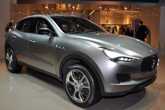Und noch ein Italiener: Mit dem Kubang testet Maserati die Reaktion des Publikums auf ein SUV. Eine mögliche Serienproduktion ist jedoch erst für die weitere Zukunft angedacht. (Wehner)