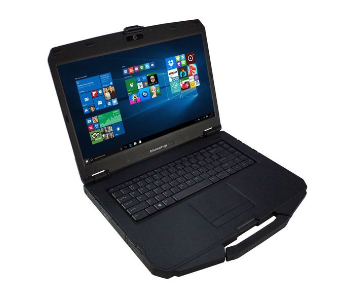 Das matte 15,5-Zoll-Display liefert beim Bluechip Travelline B15W35 die Full-HD-Auflösung. Unter der spritzwassergeschützten Tastatur verrichtet ein Intel Core i5-5200U die Rechenarbeit. (Bild: Bluechip)