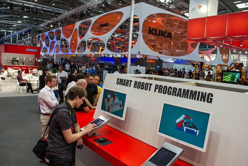 Rückblick: Impressionen von der Automatica 2012. (Bild: Messe München)