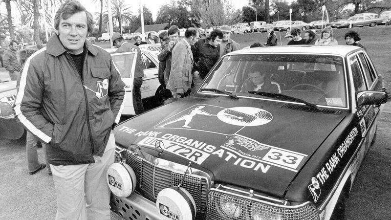 Zurück im Rennen: Nach jahrzehntelanger Pause startete Mercedes 1977 wieder bei einer Rallye, und Andrew Cowan gewann den Marathon London-Sydney auf einem 280 E. 1978 hieß die erste Herausforderung „Vuelta a la Americana Sud“, eine Mammut-Rallye von fast 30.000 Kilometern Länge durch zehn Länder Südamerikas vom 17. August bis 24. Die ersten fünf Plätze gingen an Mercedes-Benz, davon auf Platz drei und fünf die 280 E. 1979 schloss sich vom 12. bis 16. April die East African Safari an, die mit einem vierten Platz für den 280 E endete.  (Bild: Mercedes-Benz Classic Archive)