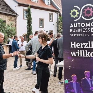 Die Verleihung des Automotive Business Awards 2024 von »kfz-betrieb« fand auf Gut Wöllried vor den Toren Würzburgs statt.(Bild:  Stefan Bausewein)
