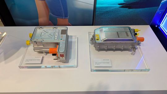 Borg-Warner beliefert den freien Markt mit Hochvolt-Zuheizern für elektrische Fahrzeuge mehrerer Marken.(Bild:  Rosenow – VCG)
