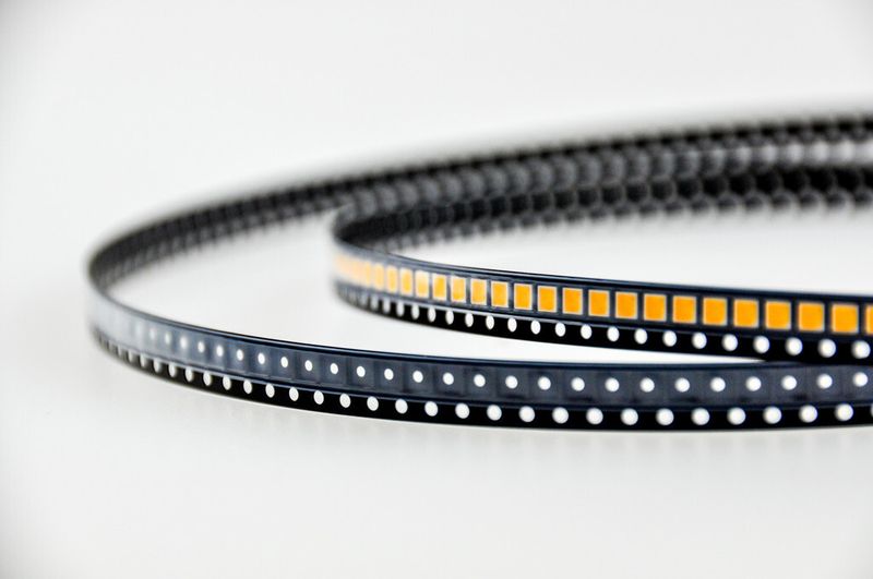 LED als Gurtware (Bild: Deutsche Lichtmiete)