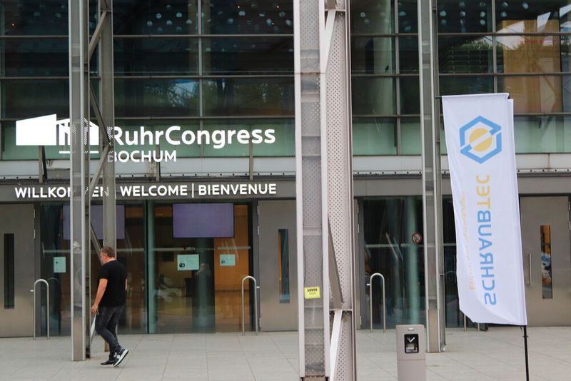 Im Ruhr Congress in Bochum kam die Schraubtechnikbranche zur Schraubtec zusammen. (Bild: Alexander Stark)