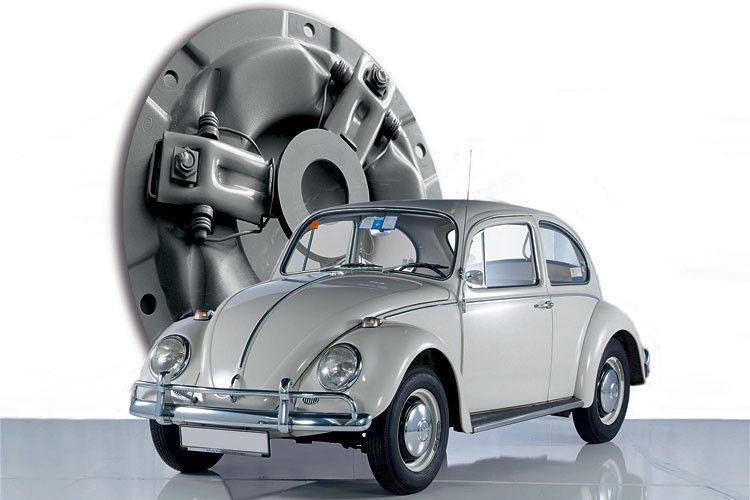 Die Tellerfeder-Kupplung wurde zuerst im VW Käfer eingesetzt. Später verdrängte sie die bishergebräuchliche Kupplung mit Schraubenfedern. (Foto: Schaeffler)
