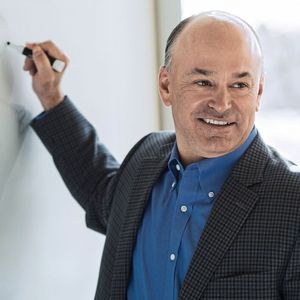 Jim Heppelmann: „Onshape ergänzt unser On-Premise-Geschäft um die branchenweit einzige bewährte, skalierbare Plattform, die ausschließlich auf SaaS basiert.“