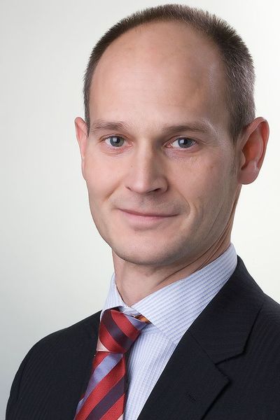 Jon Abele unterstreicht den Nutzen des Wettbewerbs über die Siegerehrung hinaus (Bild_ Bearingpoint)