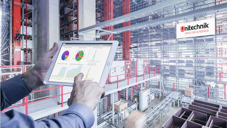 uniware-tablet-dashboard-nobilia-mit-ut-schild-16-9-gro--er-ausschnitt (Unitechnik Systems GmbH)