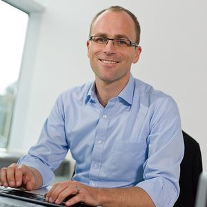 „Wir freuen uns, auf der diesjährigen europäischen Comsol Konferenz unsere Arbeit im Bereich Stromtragfähigkeitssimulation und optimiertes Kabeldesign vorzustellen“, sagte Dr.-Ing. David Wenger, Geschäftsführer bei Wenger Engineering GmbH.