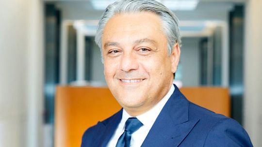 Luca De Meo will unexpectedly leave his position as CEO at Renault, it is said. He now wants to prove himself outside the automotive business.(Image: Renault)