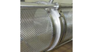 Siebzylinder mit Drahtgewebe und Ultraschalltechnologie (Bild: Dorstener Drahtwerke)
