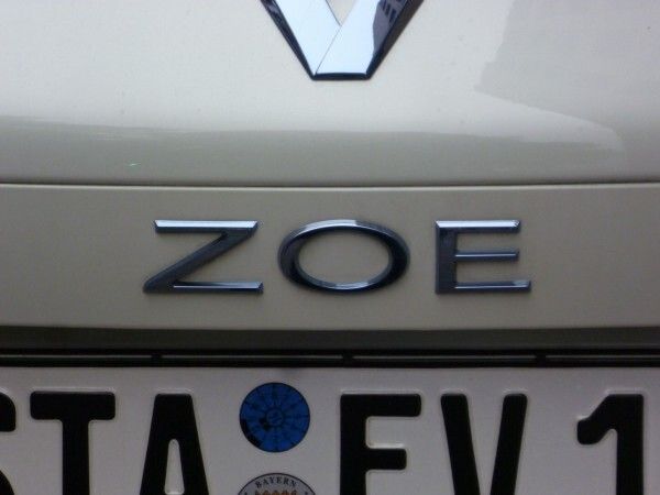 Von Flensburg nach Füssen einmal durch ganz Deutschland ging es am Montag den 14.10.2013 mit dem eMobil ZOE (Bild: eRUDA)