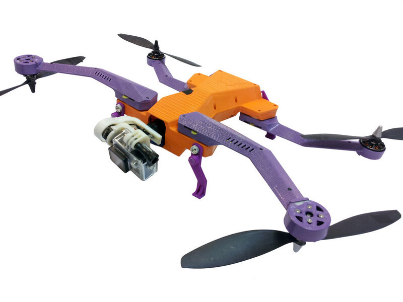 AirDog – das weltweit erste, selbstgesteuerte Sport-Aktion-Fluggerät für Filmaufnahmen bei Outdoor- und Extremaktivitäten – hergestellt mit Stratasys 3D-Drucktechnologie. (Bild: Stratasys)