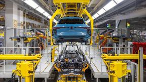 Der Stellenabbau bei den deutschen Autoherstellern fällt noch drastischer aus, als bislang befürchtet. Mehr als 225.000 Jobs gehen unter anderem wegen verfehlter EU-Politik verloren, so der VDA. (Bild: Volkswagen AG)