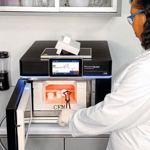 With the Phoenix Black muffle furnace, the content of the fillers can be analyzed faster than with conventional methods. With the Phoenix Black muffle furnace, the content of the fillers can be analyzed faster than with conventional methods.