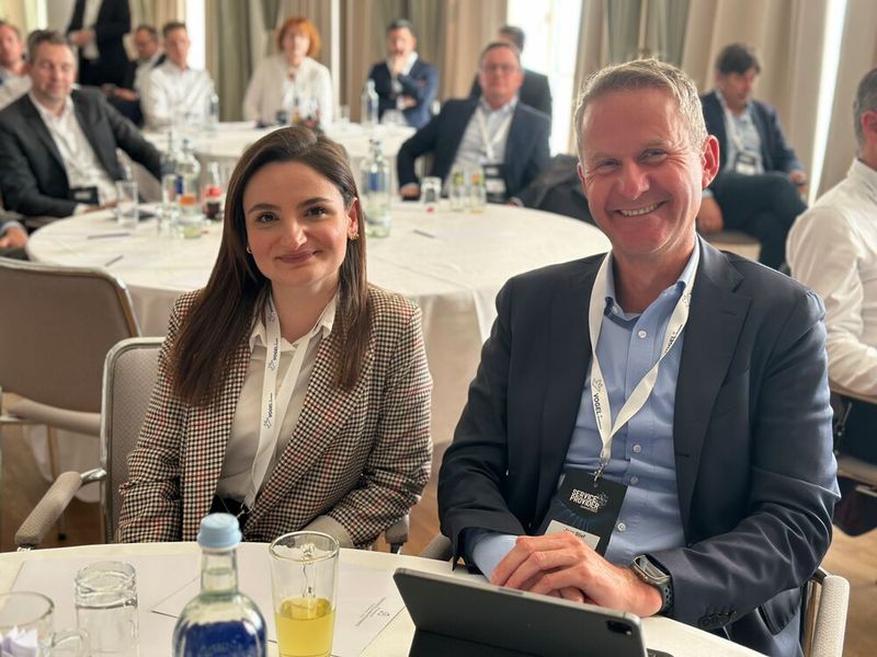 Özlem Tokgöz (maincubes) und Jens Stief (connexta) (Bild: Vogel IT-Medien GmbH)