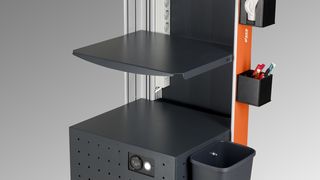 MAX_mit_Zubeh_r_seitlich ()