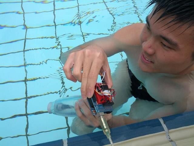 Coconut Pi: Kalibrieren des Sonars im örtlichen Schwimmbad (CoconutPi-Entwickler)