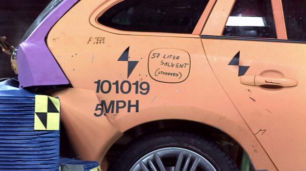 Den Euro-NCAP-Crashtest bestand der Volvo V60 Plug-in-Hybrid als beste Fahrzeug mit Elektromotor (Bild: Volvo)