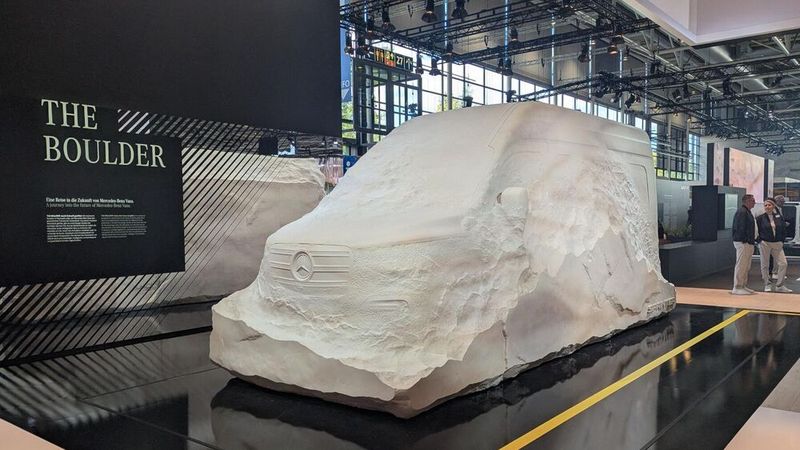 Mercedes gab mit der Installation 