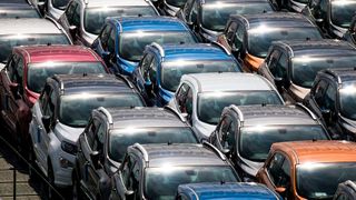 Flottendienstleister erleichtern das Ein- und Aussteuern von großen Fahrzeugmengen. Mit der Übernahme von Fleetmaster hat sich Cox Automotive diesen Mobilitätsservice in Europa gesichert. (Bild: gemeinfrei / Pixabay)