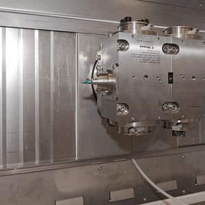 Bild 1: Jede abgedeckte Achse muss eine größere Masse bewegen und einen höheren Widerstand überwinden. Eine Lösung ist daher, gute Dichtigkeit mit hoher Beweglichkeit zu verbinden. 