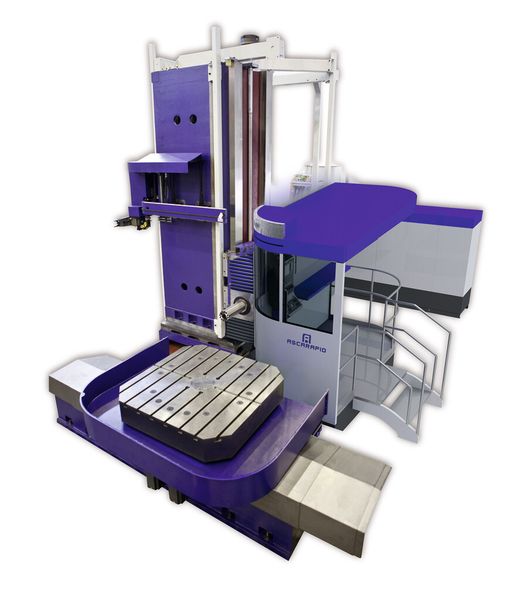 Die offene, ergonomische Gestaltung der Einhausung ermöglicht eine gute Werkstückzugänglichkeit. (Bild: Schiess)