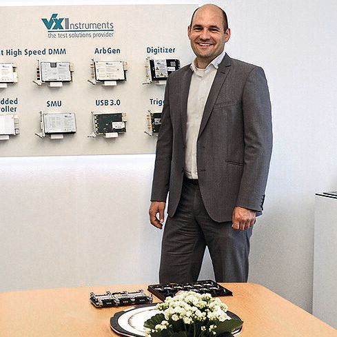 Christian Degenhart leitet als geschäftsführender Gesellschafter die Geschicke von VX Instruments.